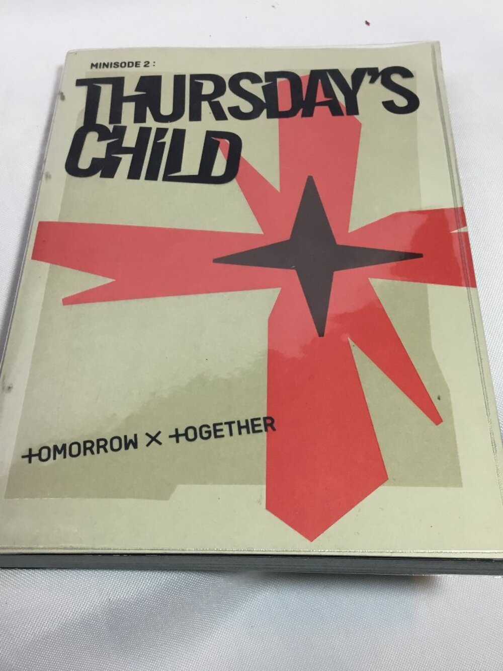 Tomorrow X Together Minisode 2: Thursday’s Child (AS SHOWN) No CD